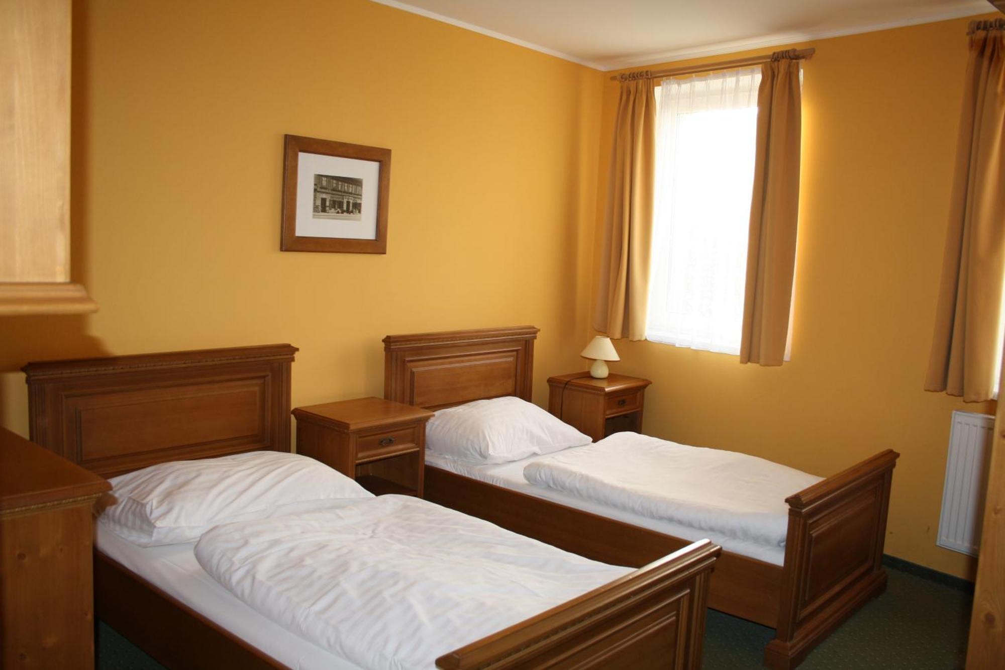 Hotel Boucek Mochov Exterior foto